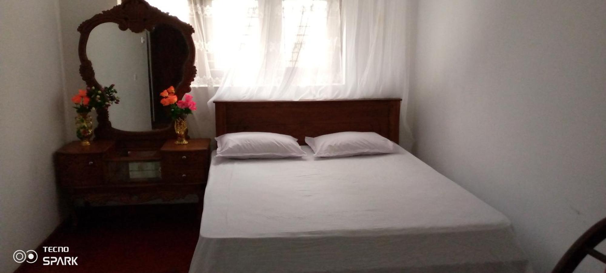 Desitha Family House Hotel Mirissa Buitenkant foto