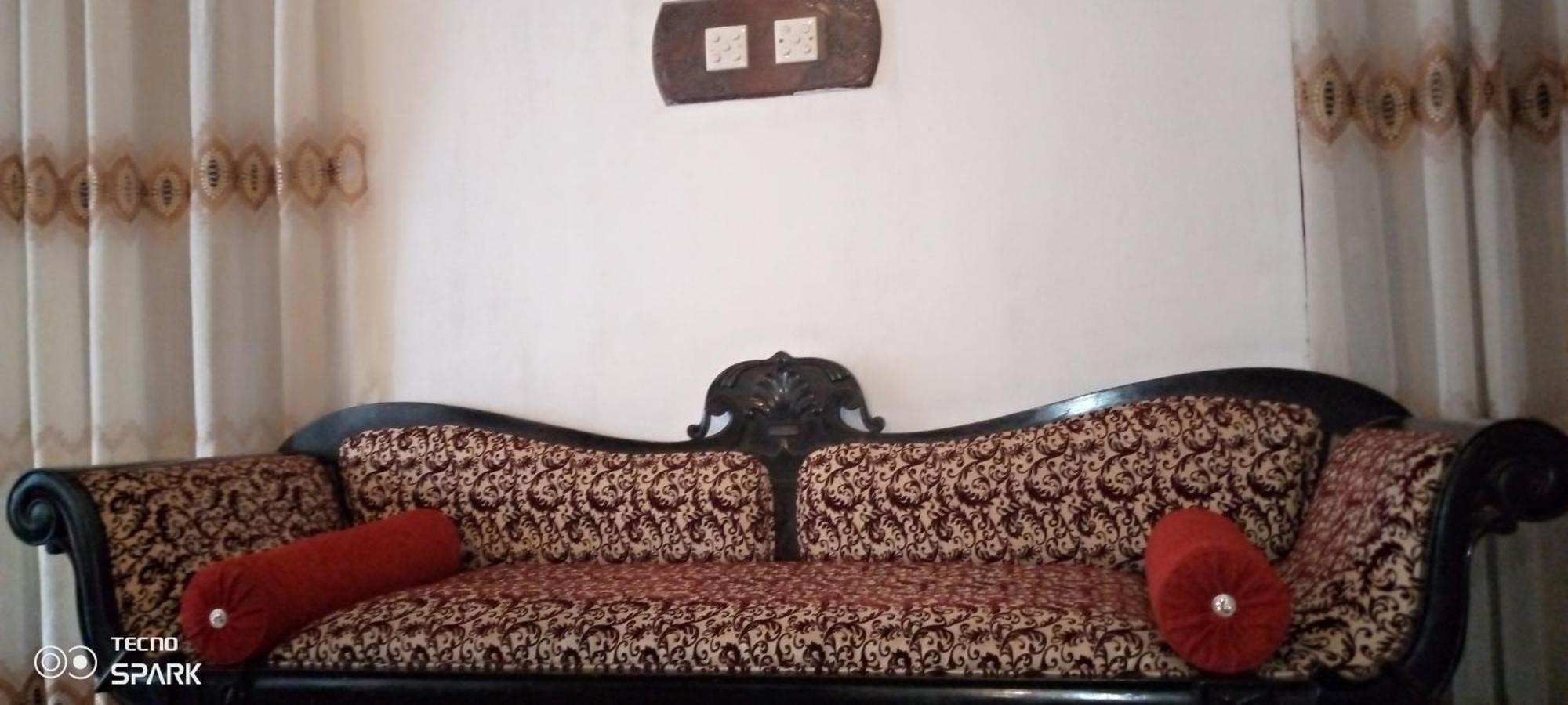 Desitha Family House Hotel Mirissa Buitenkant foto